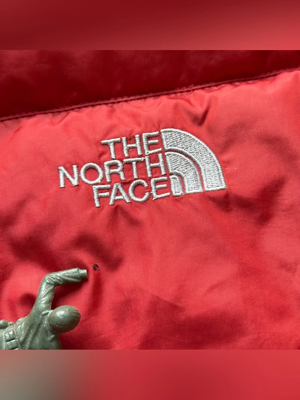 The North Face 550 red down puffer zip up jacket XL winter coat